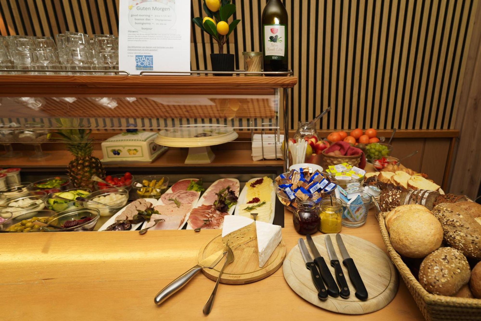 Stadthotel Pfeffermuehle 겐넨바흐 외부 사진