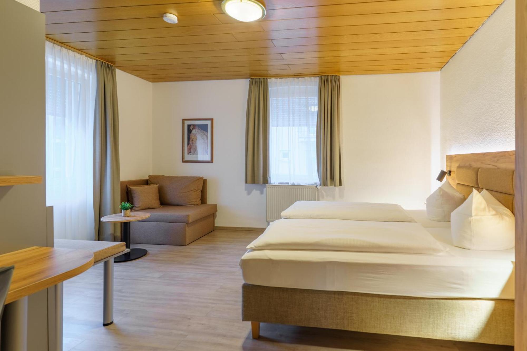 Stadthotel Pfeffermuehle 겐넨바흐 외부 사진