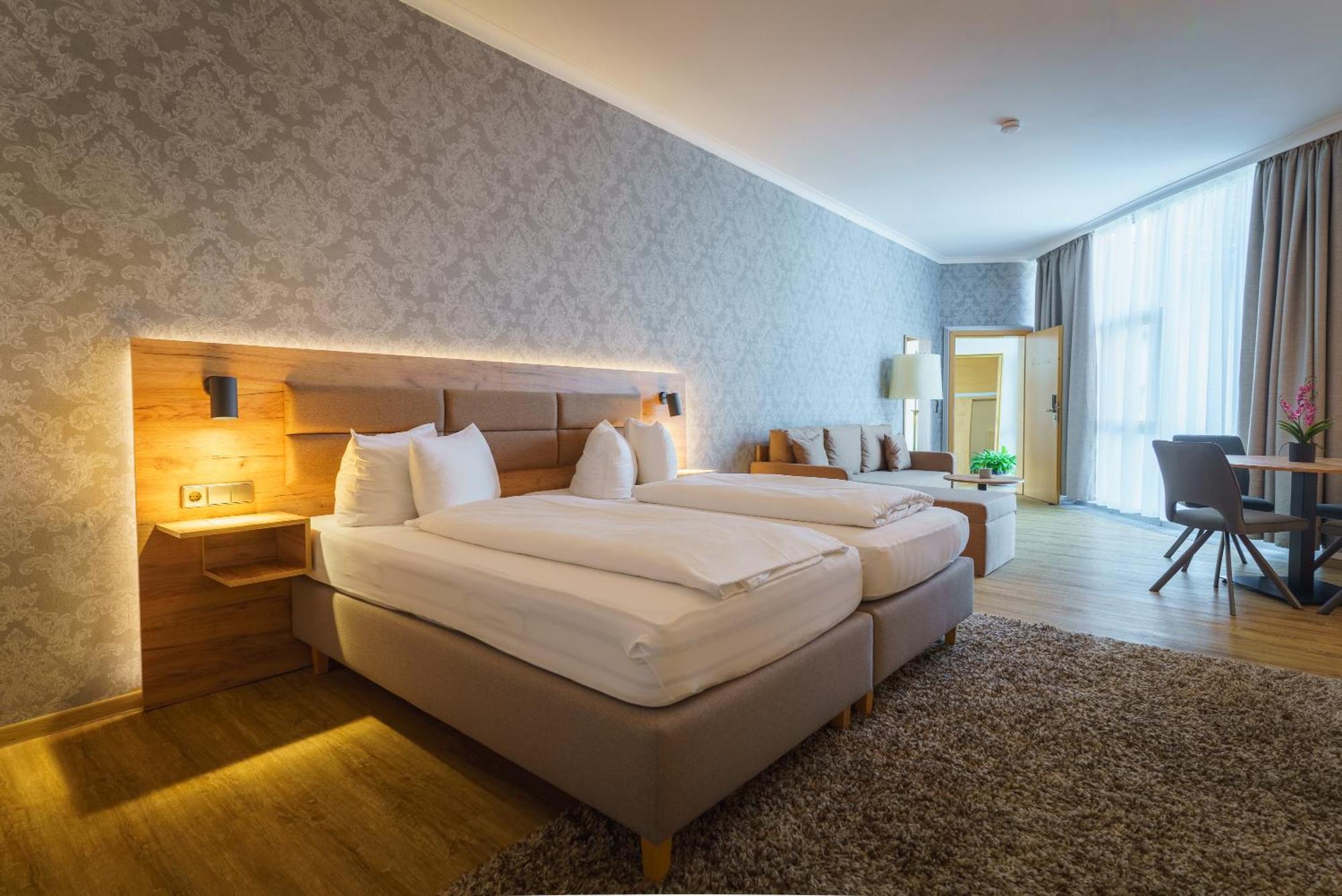 Stadthotel Pfeffermuehle 겐넨바흐 외부 사진