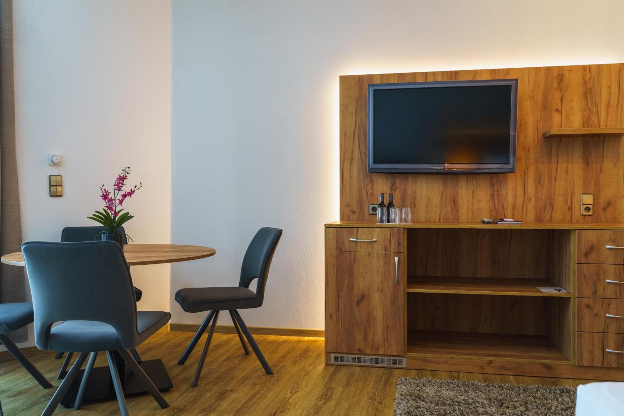 Stadthotel Pfeffermuehle 겐넨바흐 외부 사진