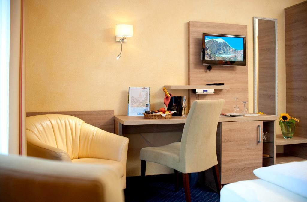 Stadthotel Pfeffermuehle 겐넨바흐 객실 사진