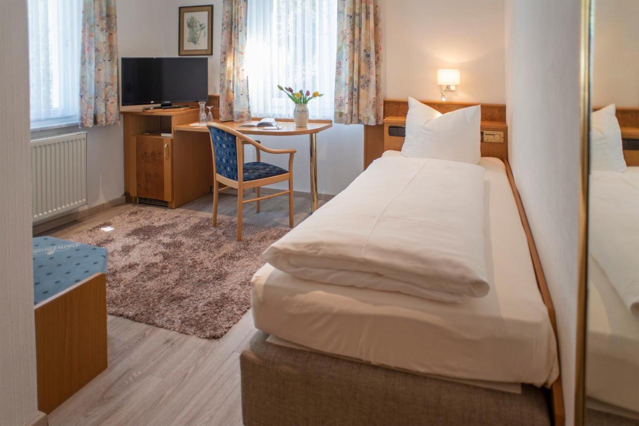 Stadthotel Pfeffermuehle 겐넨바흐 외부 사진